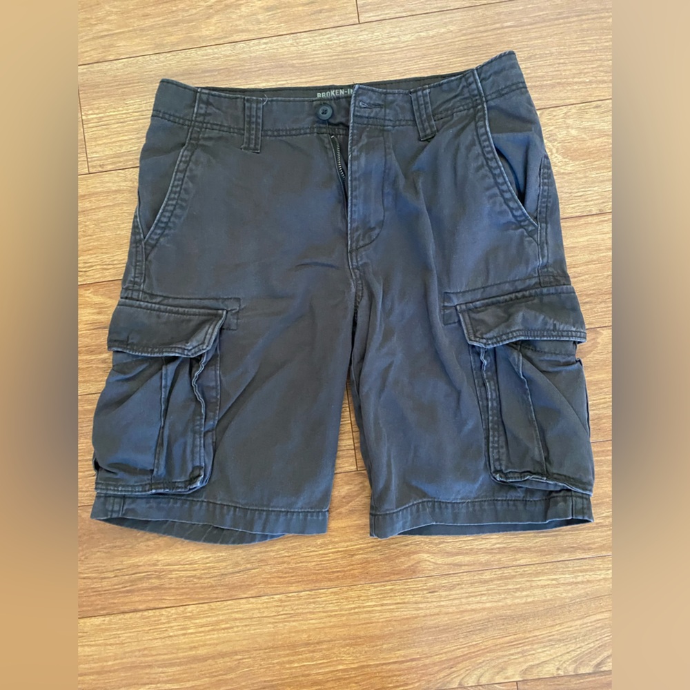 Old Navy Dark Gray Cargo Shorts, size 28